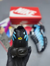 Load image into Gallery viewer, Shoes men