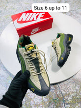 Load image into Gallery viewer, Shoes