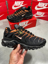 Load image into Gallery viewer, Shoes