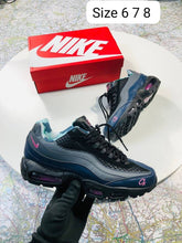 Load image into Gallery viewer, Shoes