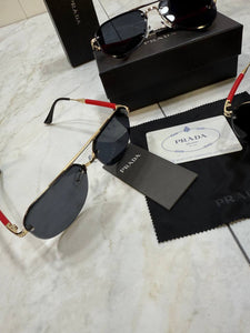 Sunglass