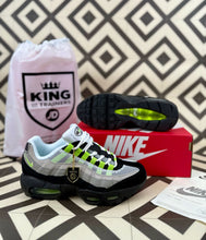 Load image into Gallery viewer, Shoes men