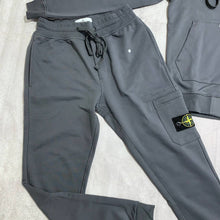 Load image into Gallery viewer, tracksuit men