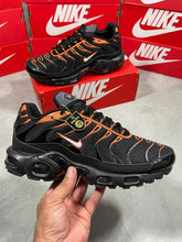 Load image into Gallery viewer, Shoes
