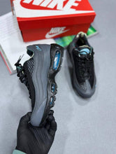 Load image into Gallery viewer, Shoes
