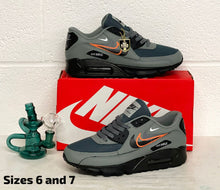Load image into Gallery viewer, Shoes men