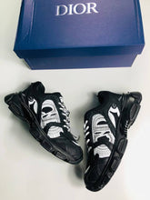 Load image into Gallery viewer, Shoes
