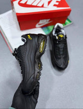 Load image into Gallery viewer, Shoes