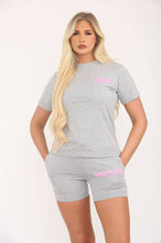 Load image into Gallery viewer, T-shirt