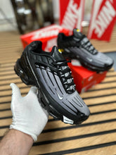 Load image into Gallery viewer, Shoes