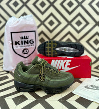 Load image into Gallery viewer, Shoes men