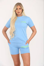 Load image into Gallery viewer, T-shirt
