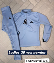 Load image into Gallery viewer, Tracksuit women