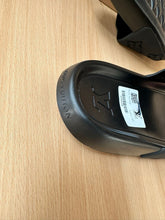 Load image into Gallery viewer, Slipper