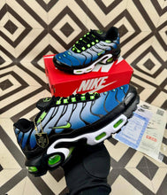 Load image into Gallery viewer, Shoes