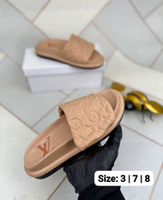 Load image into Gallery viewer, Slipper