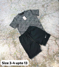 Load image into Gallery viewer, Tshirt