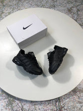 Load image into Gallery viewer, Shoes
