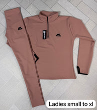 Load image into Gallery viewer, Tracksuit women