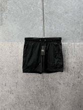 Load image into Gallery viewer, Short