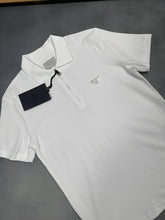 Load image into Gallery viewer, T-shirt