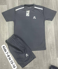 Load image into Gallery viewer, Tshirt