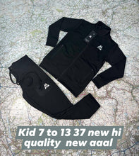Load image into Gallery viewer, Tracksuit boy