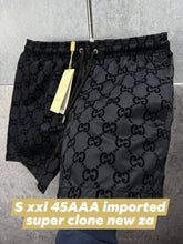 Load image into Gallery viewer, Short