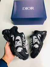 Load image into Gallery viewer, Shoes