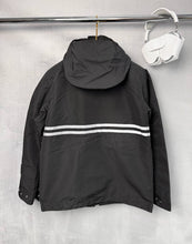 Load image into Gallery viewer, Jacket
