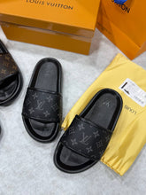 Load image into Gallery viewer, Slipper men