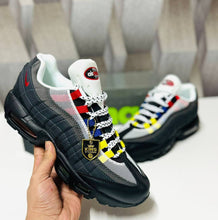 Load image into Gallery viewer, Shoes