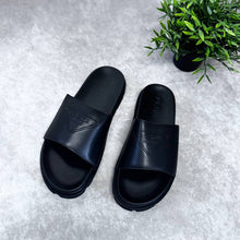 Load image into Gallery viewer, Slipper