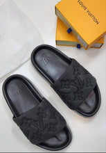 Load image into Gallery viewer, Slipper