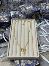Load image into Gallery viewer, Necklace