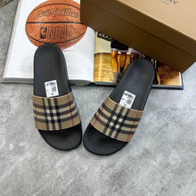 Load image into Gallery viewer, Slipper