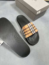 Load image into Gallery viewer, Slipper