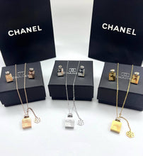 Load image into Gallery viewer, Necklace