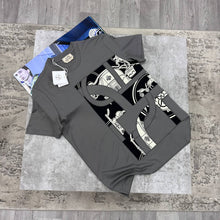 Load image into Gallery viewer, Tshirt