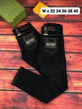 Load image into Gallery viewer, Jeans