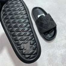 Load image into Gallery viewer, Slipper