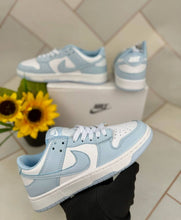 Load image into Gallery viewer, Shoes