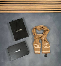 Load image into Gallery viewer, Scarf