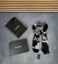 Load image into Gallery viewer, Scarf