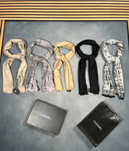 Load image into Gallery viewer, Scarf