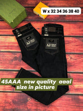 Load image into Gallery viewer, Jeans