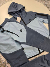 Load image into Gallery viewer, Tracksuit
