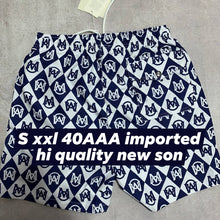 Load image into Gallery viewer, Short