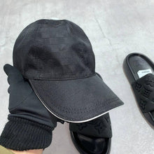 Load image into Gallery viewer, Slipper