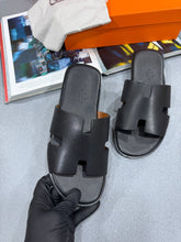 Load image into Gallery viewer, Slipper